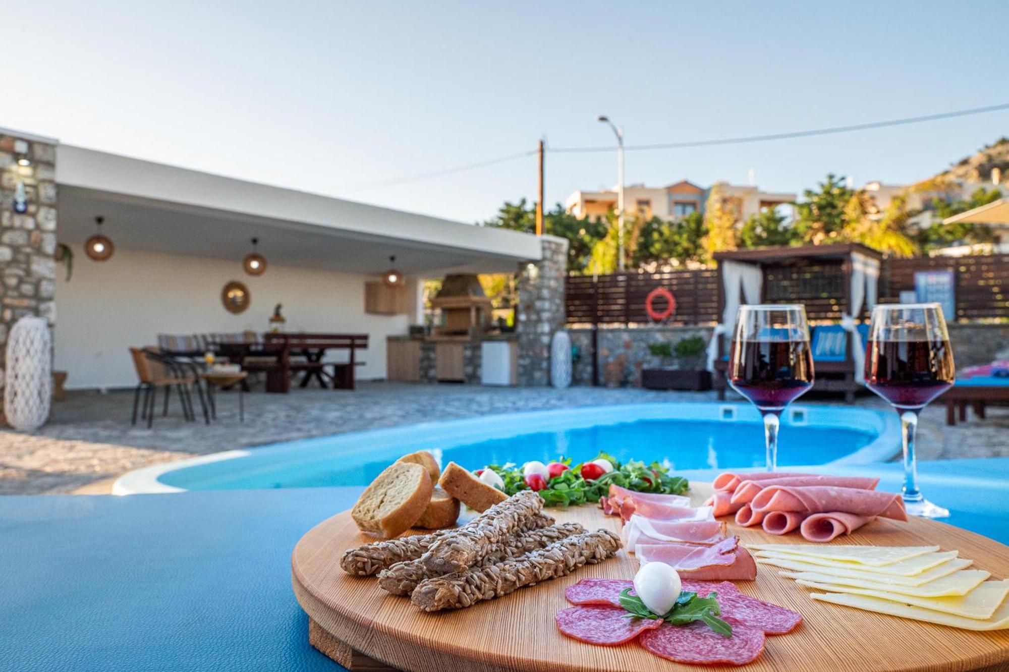 Maripaul Family Villa لاردوس المظهر الخارجي الصورة